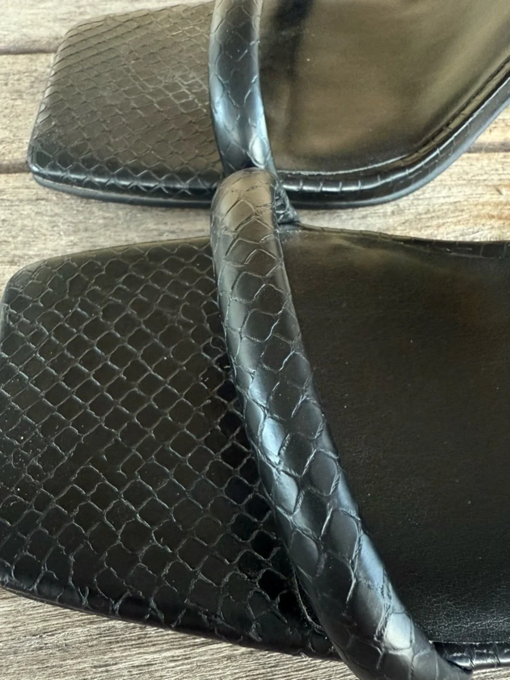 Dolce Vita Black Croc Embossed Square Toe Heeled Sandals Size 7.5 - Picture 4 of 9